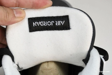 Hyperoad AIR FEAR JORDAN RETRO 4 0906